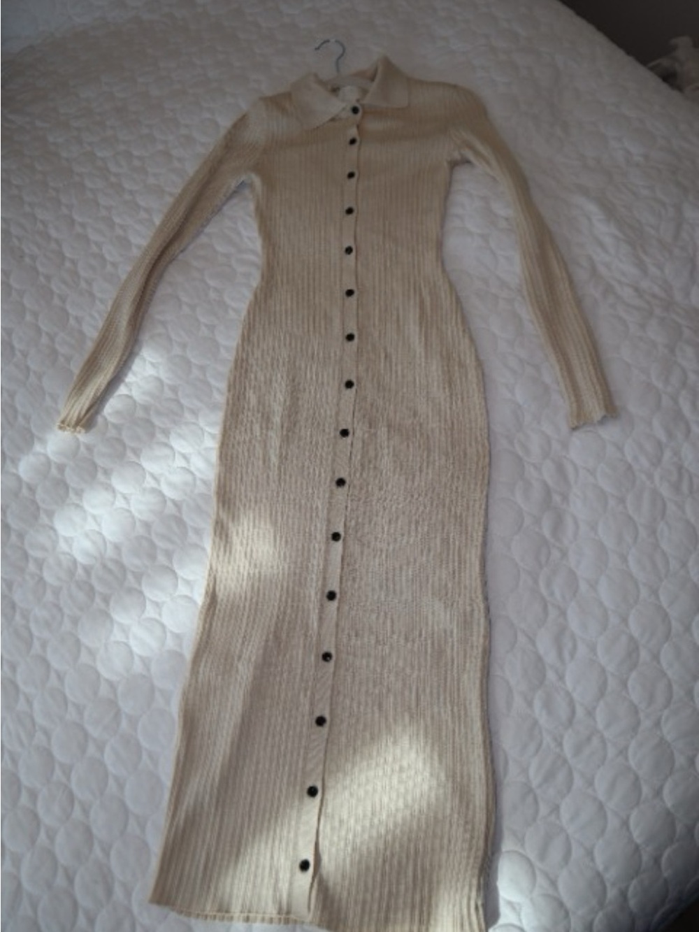 H&M Cream Ribbed Button-Down Midi Dress - Picture 2 of 5